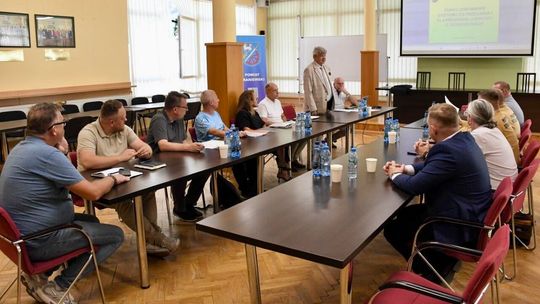Bezpieczeństwo mieszkańców priorytetem. Ważne spotkanie w Starostwie Powiatowym