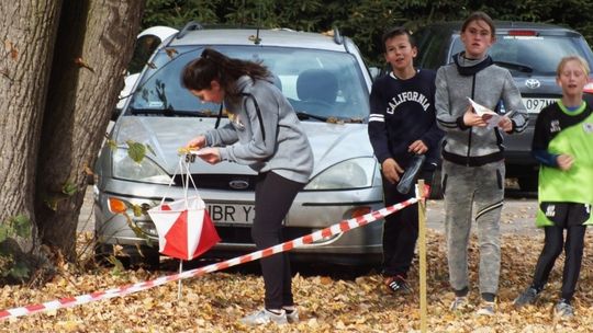 Biegali od punktu do punktu. Najlepsi z pucharami