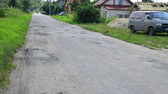 Błotna do remontu. Starosta wystąpił o dodatkową dotację