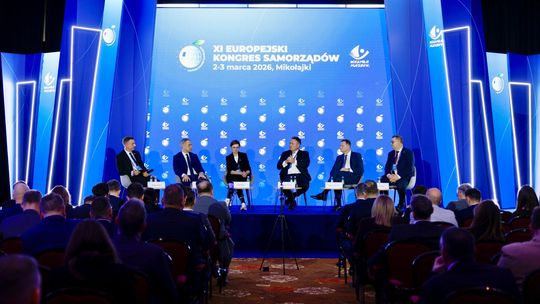 Cyfrowa walka o bezpieczeństwo. Samorządy w nowej rzeczywistości