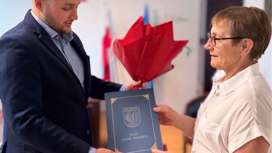 Czterdzieści lat pracy – w służbie książce i ludziom