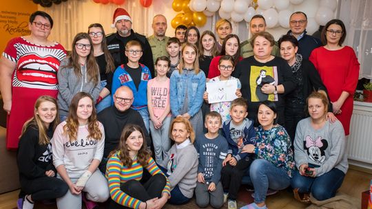 Dzieci dzieciom. Paczki dla podopiecznych z domu dziecka