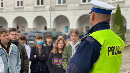 Edukacyjne prelekcje braniewskiej drogówki