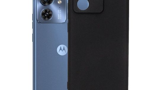 Etui na telefon - oryginalne czy uniwersalne?