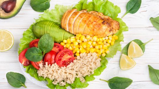 Jak cieszyć się udanym życiem? Pomóc w tym może odpowiednia... dieta pudełkowa od FitApetit