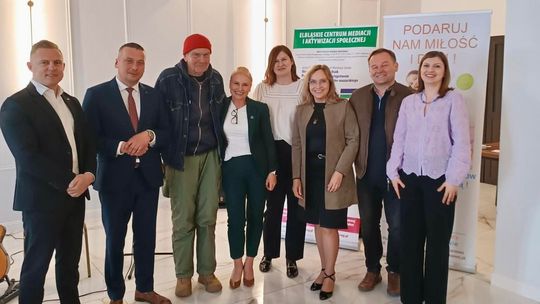 Konferencja o wsparciu dzieci i młodzieży. Jak pomóc młodym w kryzysie?