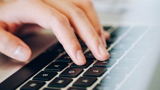 Kurs z obsługi komputera i internetu. 50+