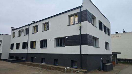 Mniej energii, więcej komfortu. Nowe oblicze domu kultury i biblioteki w Pieniężnie