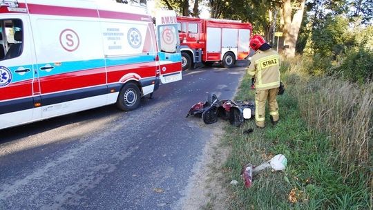 Motorowerzysta zderzył się z samochodem