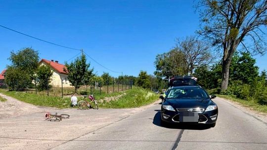 Pijany rowerzysta jechał niewłaściwą stroną drogi. Spowodował kolizję pod Mrągowem