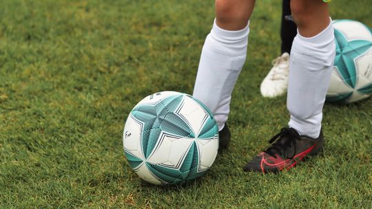 Piłkarskie święto w Zagajach. Festiwal Futbolu dla Dzieci i turniej dorosłych
