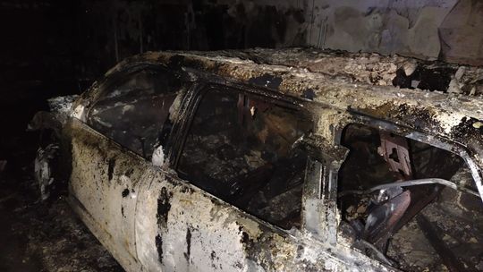 Pożar warsztatu samochodowego. Spłonęły auta