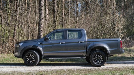 Przełomowa technologia przy ul. Wyszyńskiego 7 - odkryj innowacyjne modele JAC w Olsztynie