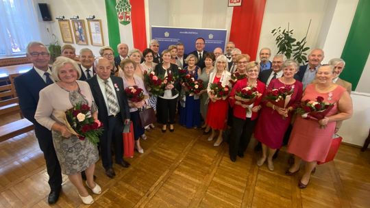 Przeżyli razem pół wieku. Dostali medale, kwiaty i upominki