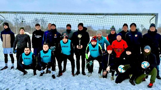 Śnieg nie zatrzymał piłkarzy. Noworoczny Mecz Piłkarski po raz ósmy w Braniewie