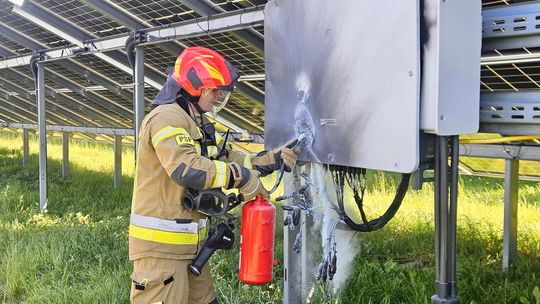Strażacy gasili pożar na farmie fotowoltaicznej. To nie była jedyna interwencja