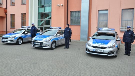 Trzy nowe radiowozy dla policjantów