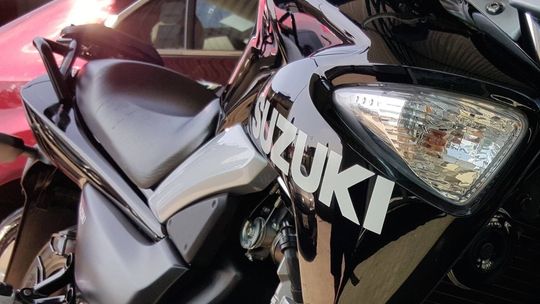Ukradli motorower, pojechali na ryby. Jeden okradł domek