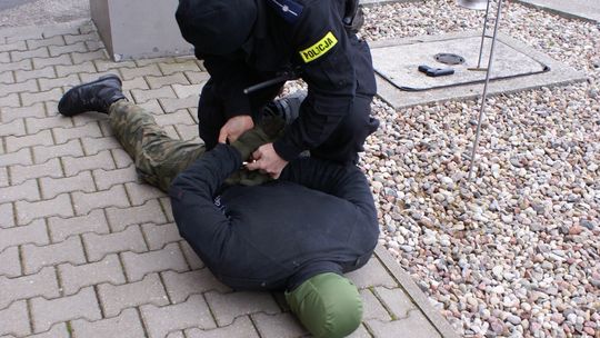 Uzbrojeni intruzi zaatakowali jednostkę. Ćwiczenia w Chruścielu