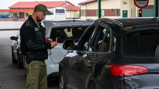 Z podrobioną kartą pobytu próbowała dostać się do Polski