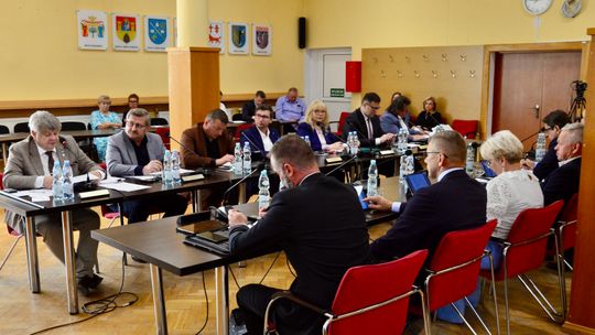 Zarząd Powiatu Braniewskiego z absolutorium i wotum zaufania