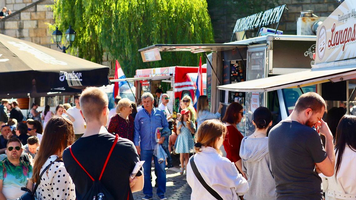 Festiwal Smaków Food Trucków wraca do Braniewa! Przed nami kulinarna podróż po całym świecie!