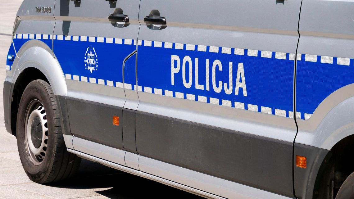 Nietrzeźwy 15-latek na hulajnodze. Wiózł koleżankę ulicami Braniewa Nietrzeźwy 15-latek na hulajnodze. Wiózł koleżankę ulicami Braniewa