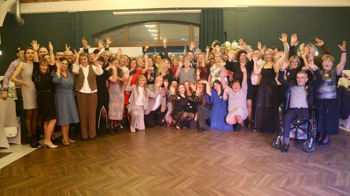 Niezapomniany bal kół gospodyń wiejskich. Panie i panowie z Gminy Braniewo świętowali