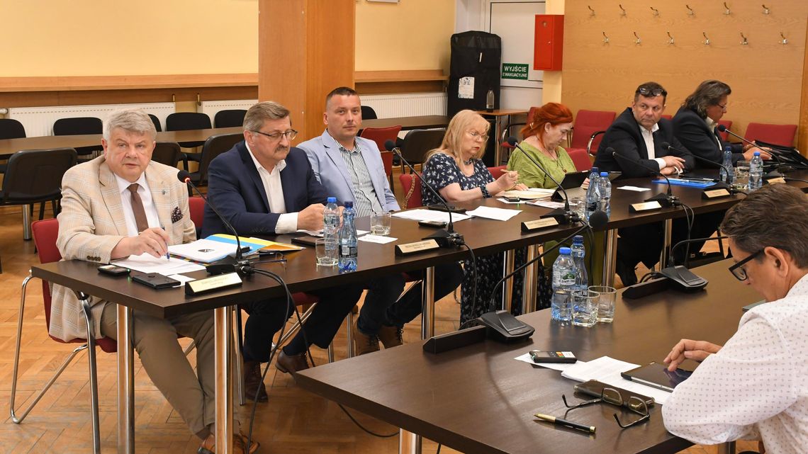 Rekordowa nadwyżka, ale bez wotum zaufania dla Zarządu Powiatu Braniewskiego