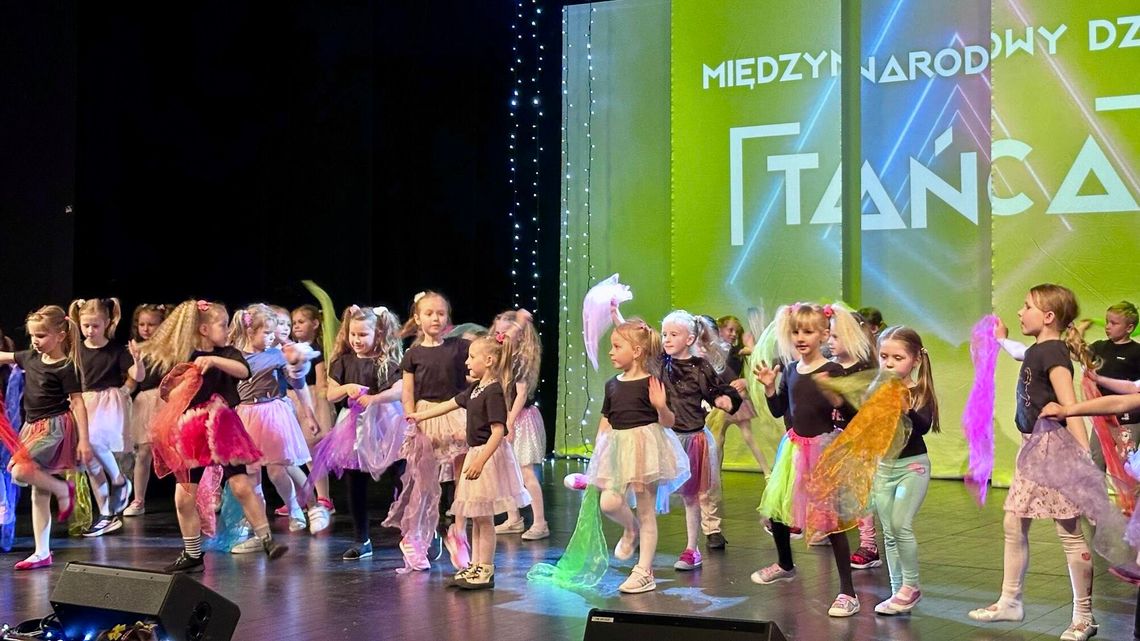 Rytm, energia i zabawa. Zajęcia taneczne w Braniewie