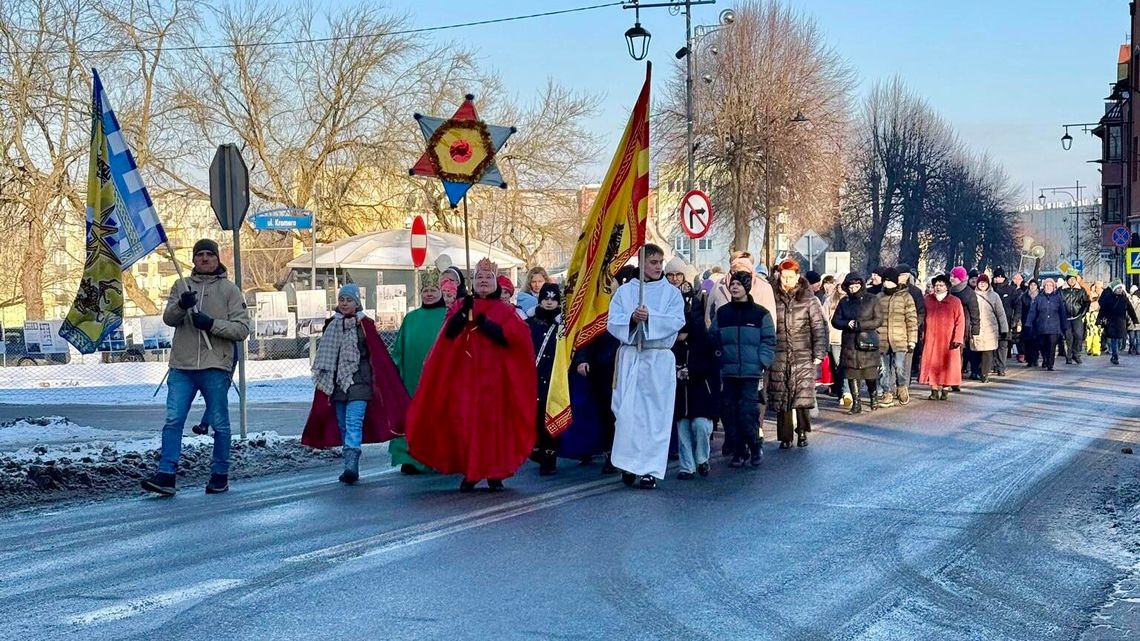Trzej Królowie w Braniewie. Mieszkańcy razem na ulicach miasta