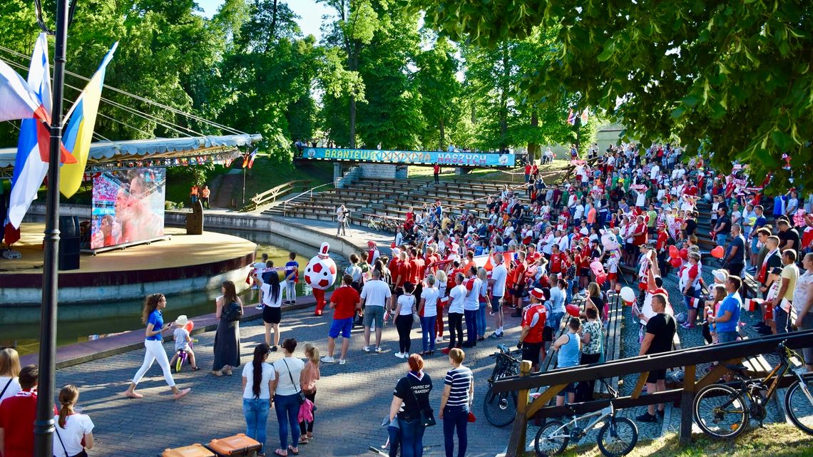 W niedzielę rusza Strefa Kibica. Wspólnie obejrzymy mecze polskiej reprezentacji