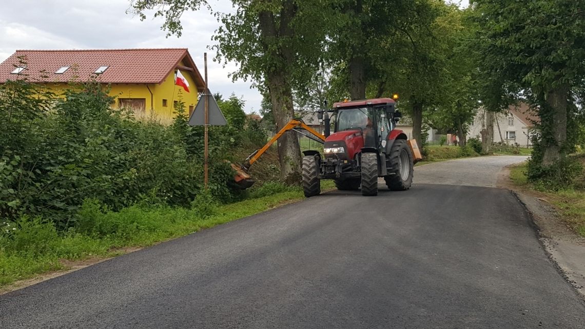 Wyremontowana droga z Pakosz do Długoboru