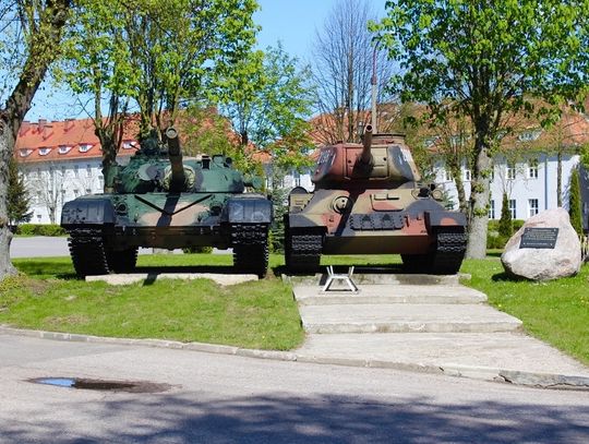 Brygada: cztery czołgi-pomniki