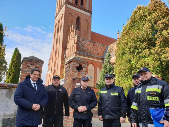 Strażackie ćwiczenia w kościele w Pieniężnie