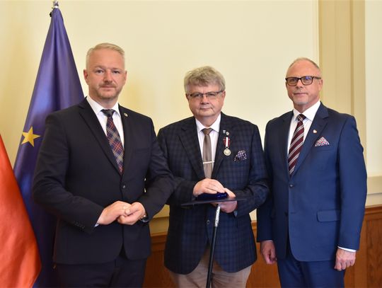 Wyróżnieni odznakami